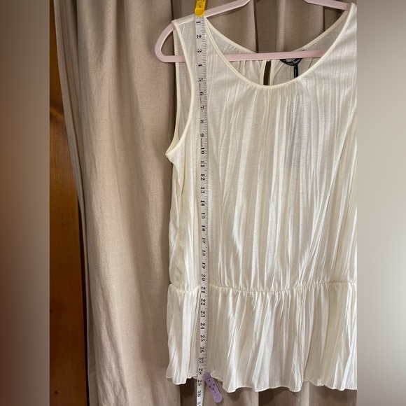 Daisy Fuentes Global Appeal Sleeveless Top - Picture 9 of 10
